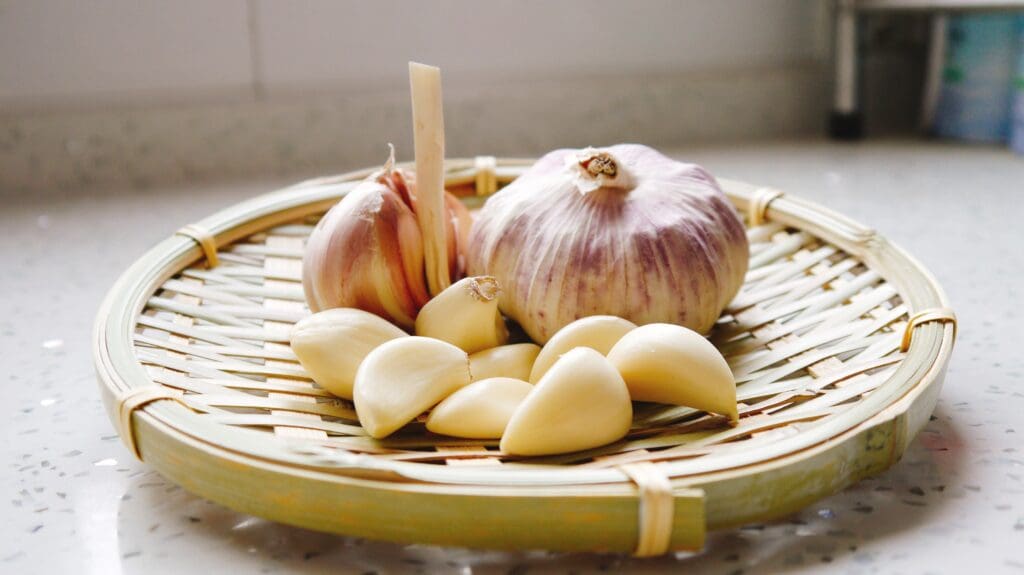 Garlic cloves